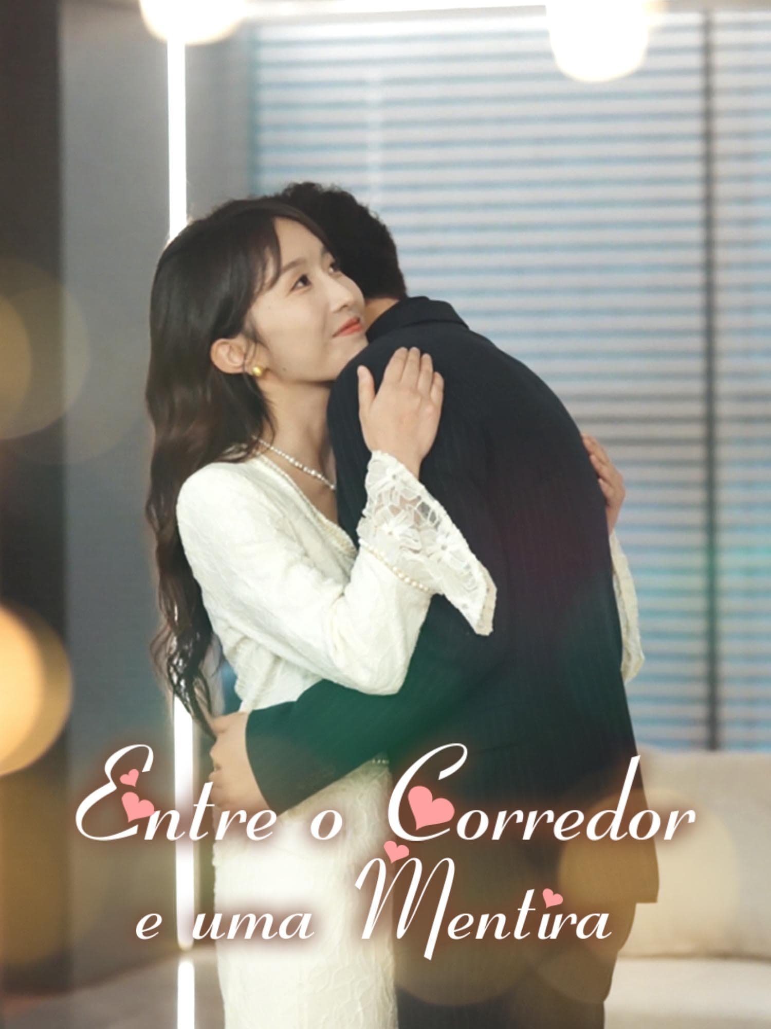 Capa e Pôster da Mini Novela Entre o Corredor e uma Mentira