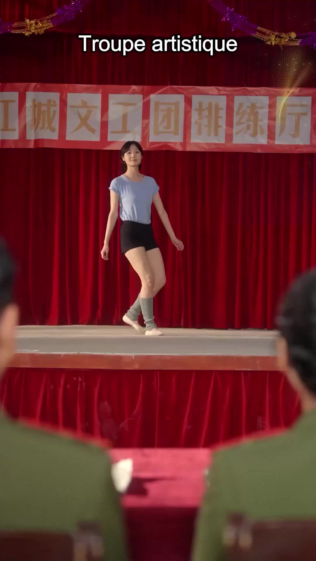 Une danseuse chez les militaires EP.6