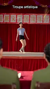 Une danseuse chez les militaires EP.6