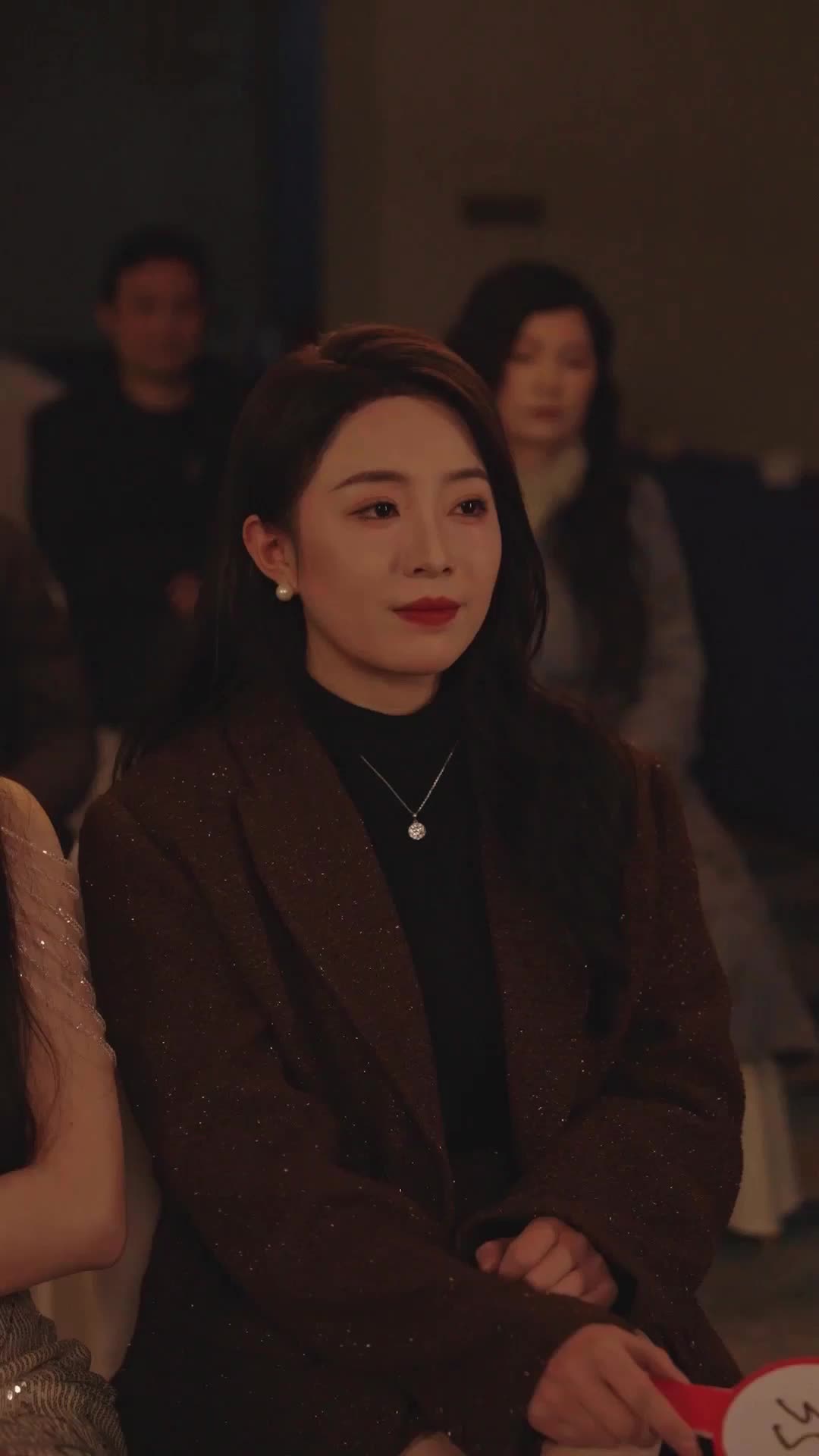 离婚后前夫在楼下跪了三天 EP.7