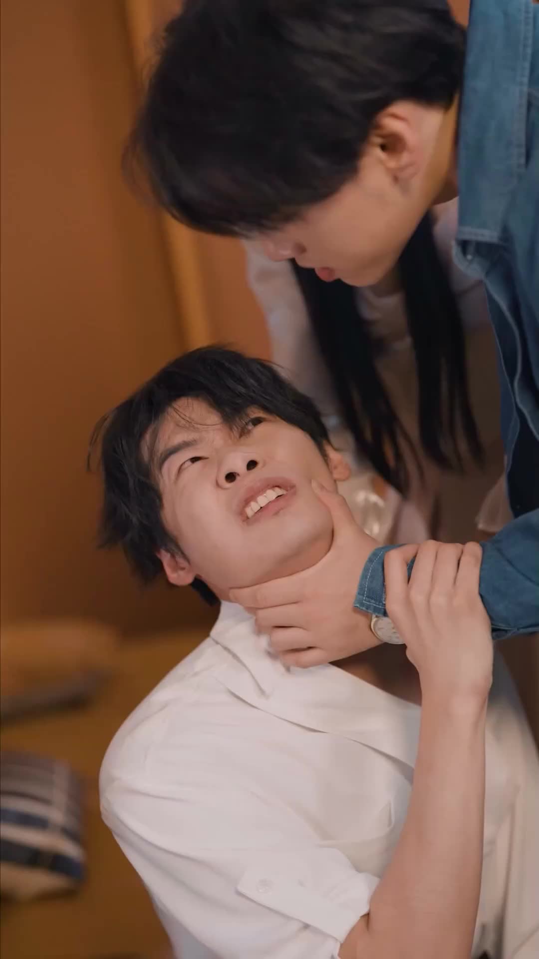 Đoạn Tình Gia Tộc, Tứ Tỷ Quỳ Cầu EP.3