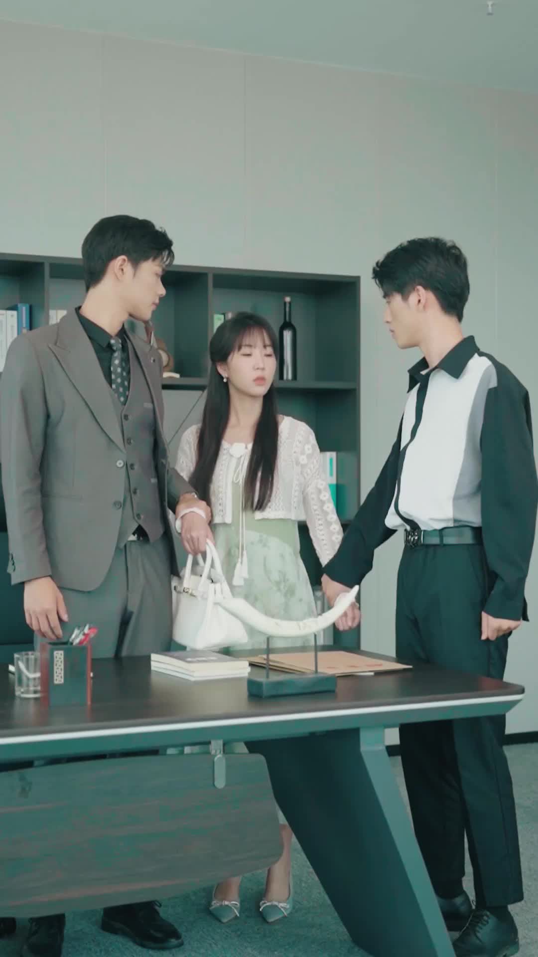 霸道总裁与复仇秘书 EP.8