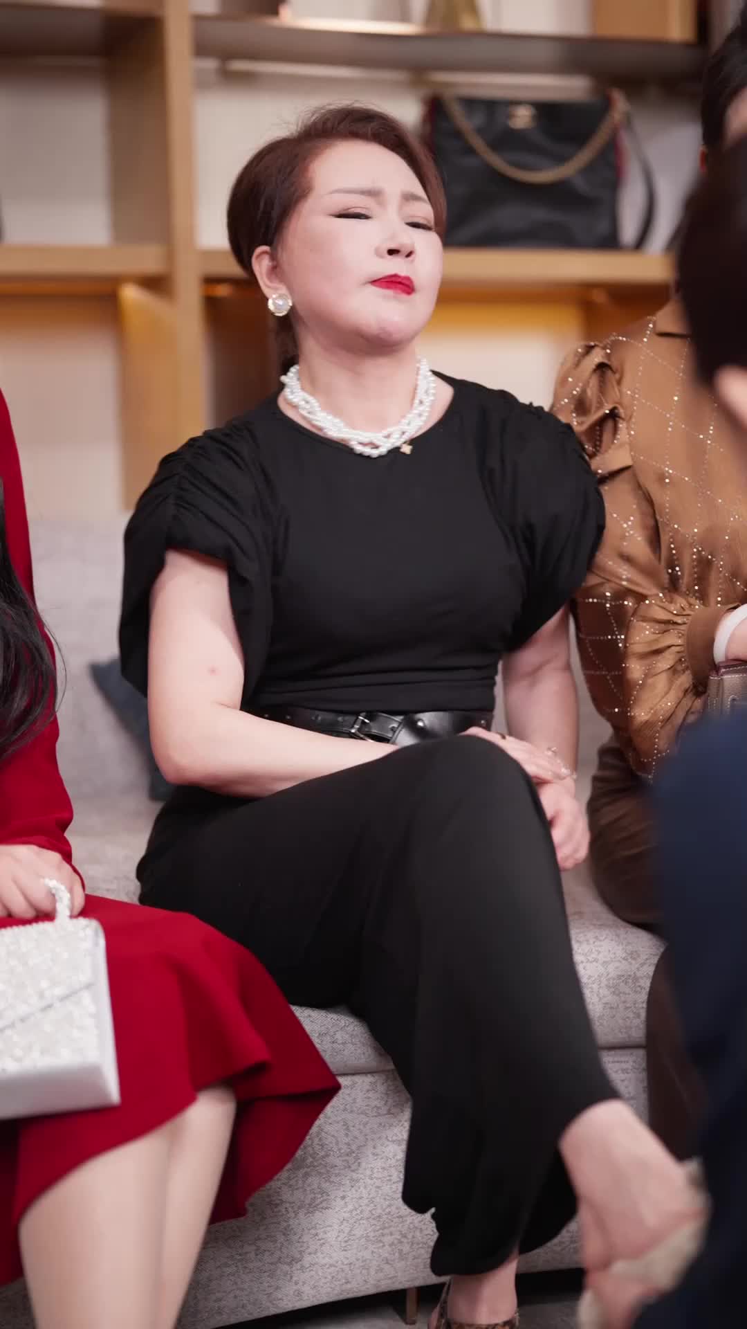 Gelinlik, İhanet ve Aile Hesabı EP.7