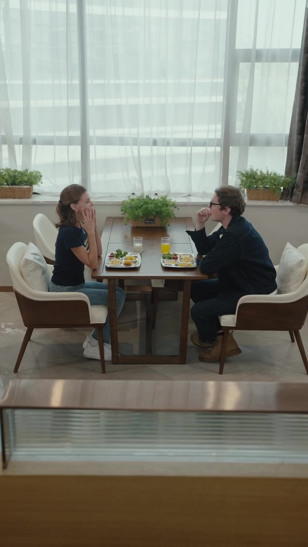 เด็กเนิร์ดคนนั้นแอบชอบฉันมาสิบปีแล้ว EP.4