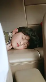 Yêu Sau Bể Kính EP.9
