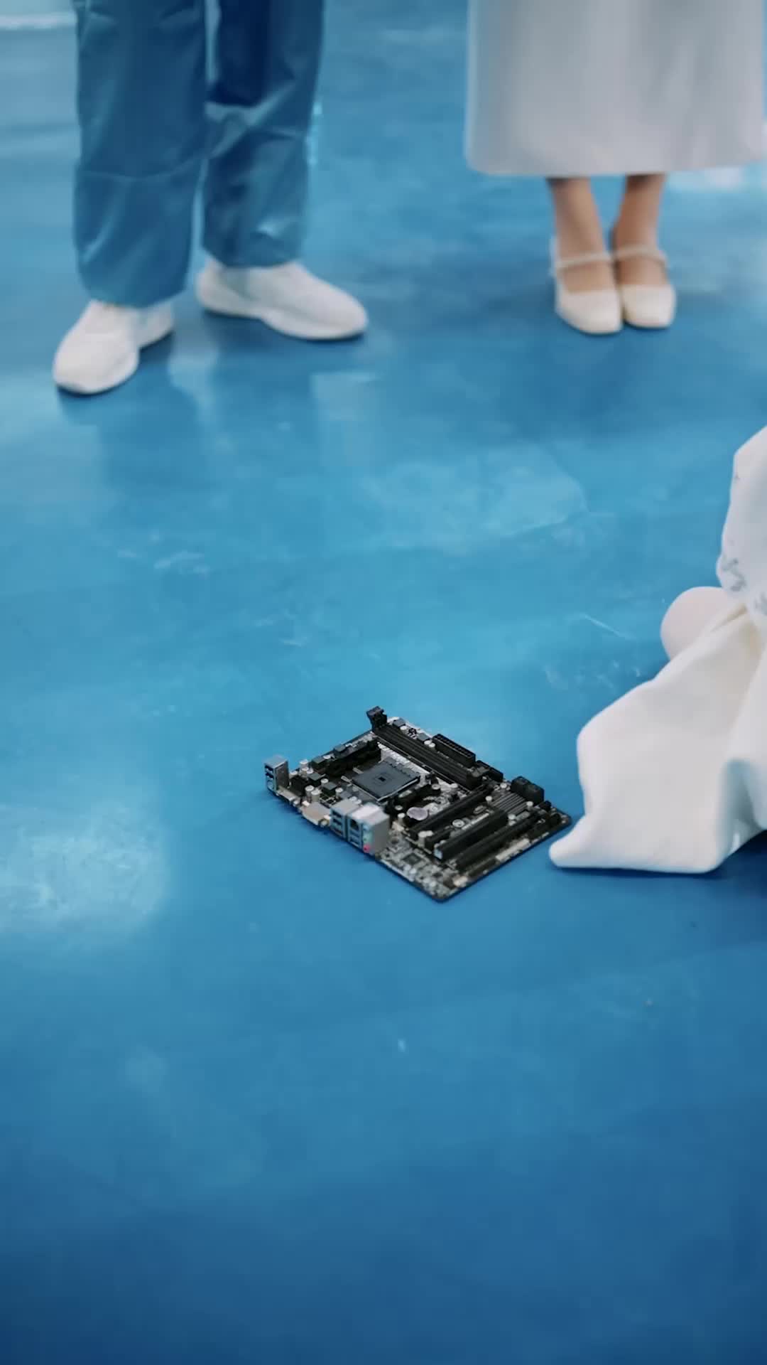 天降小萌祖全家齐齐宠 EP.10