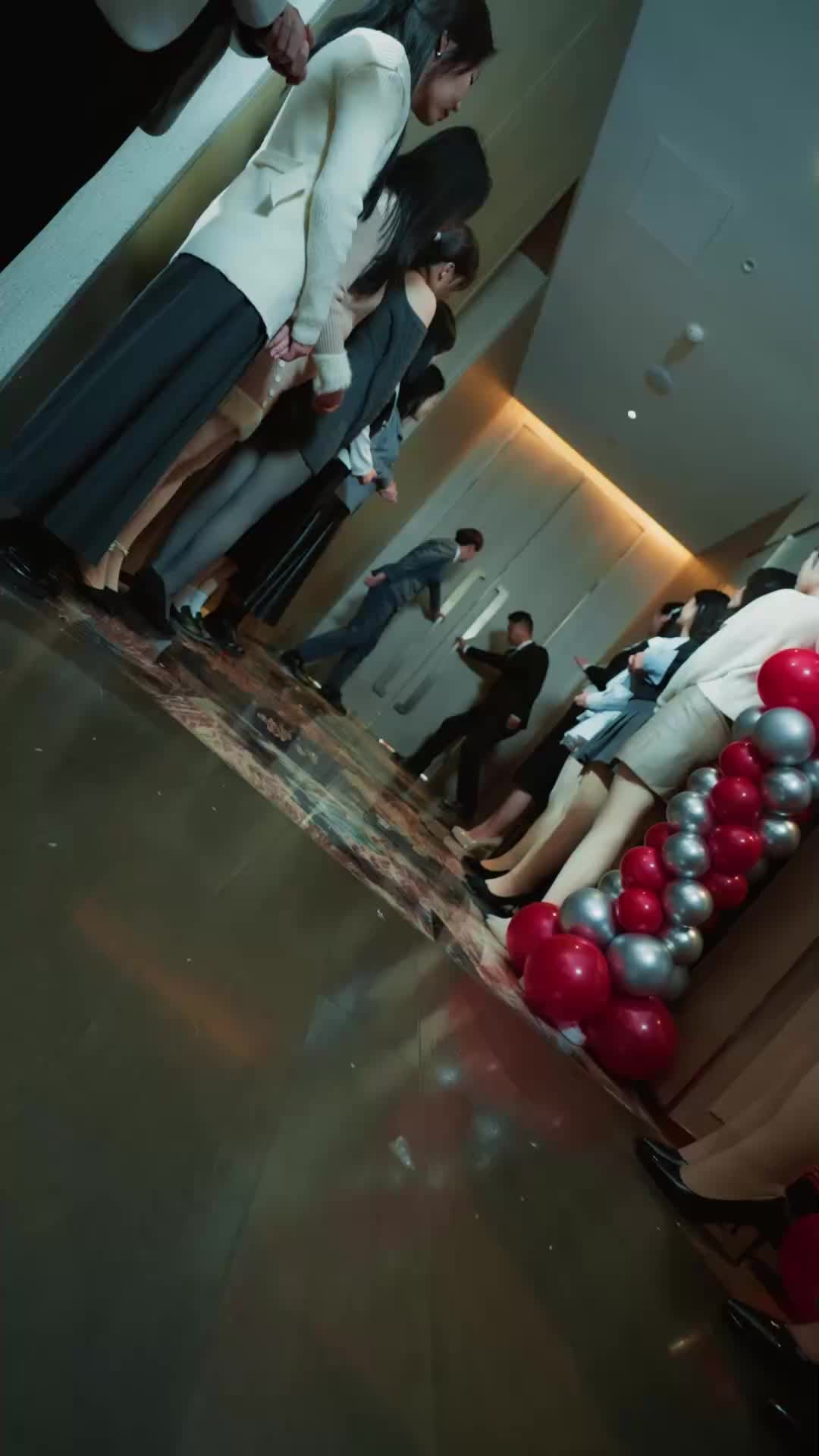 老公彩票中奖两个亿后，我跟他离婚了 EP.1