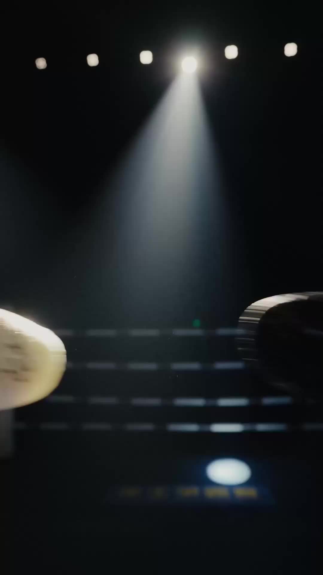 拳王―闇裂くは龍拳の父子― EP.1