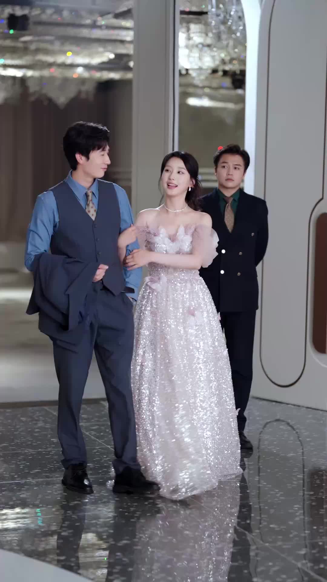 Huir del Héroe, Abrazar al Villano EP.6