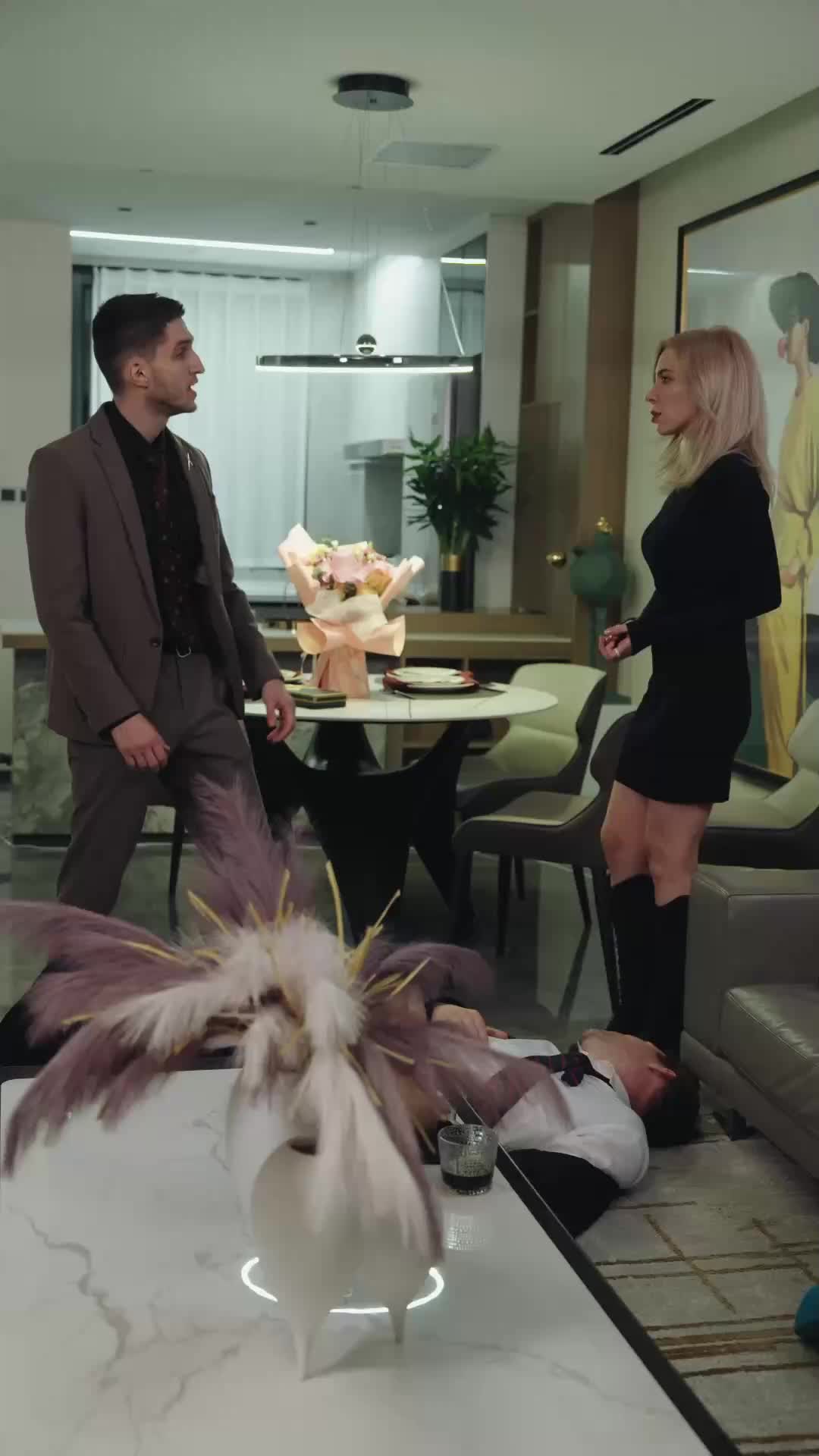 عشيقة هاربة EP.8