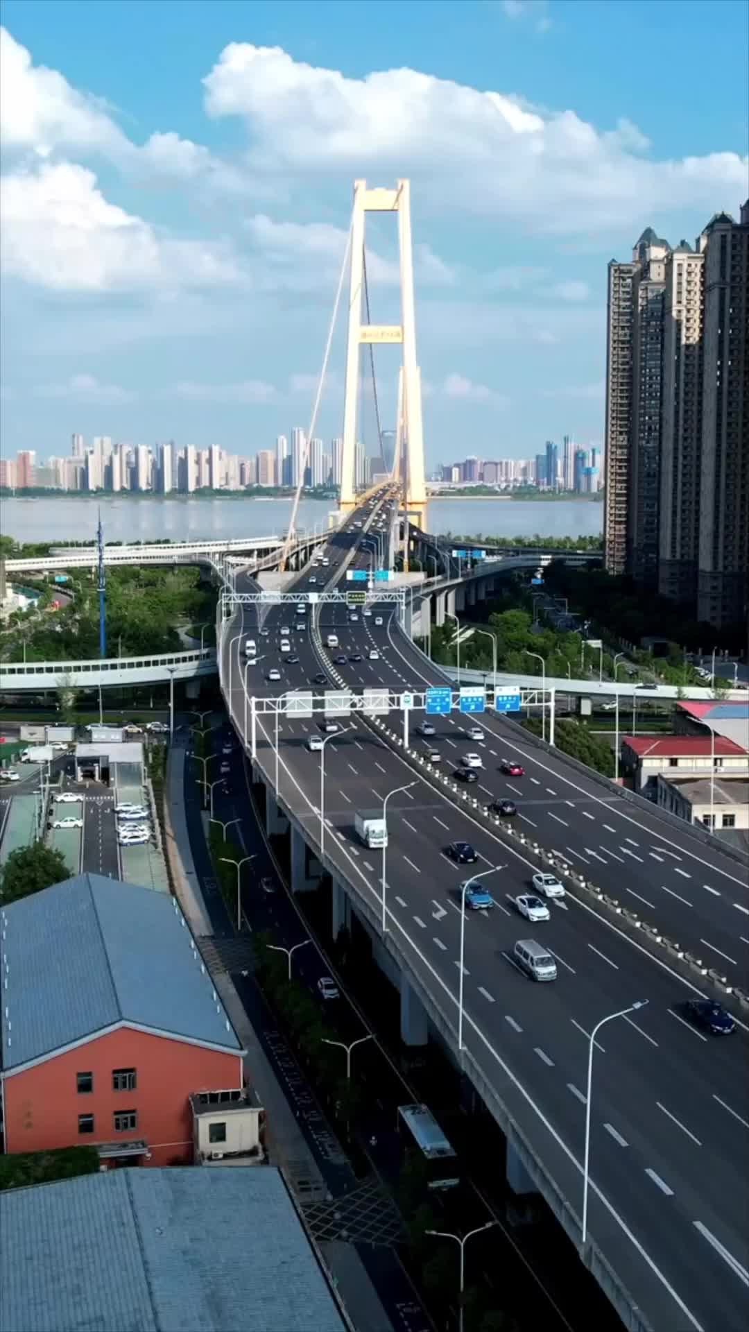 اخرج من بيتي، اخرج من حياتي EP.2