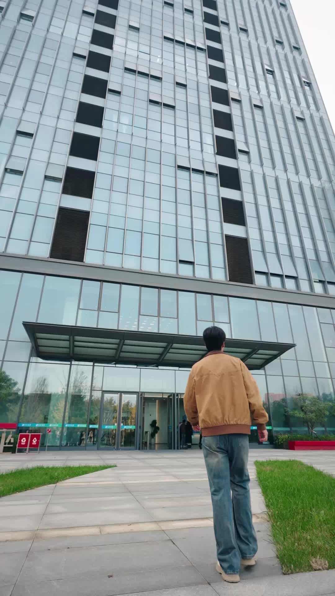 战神归来，七个姐姐皆非凡 EP.4