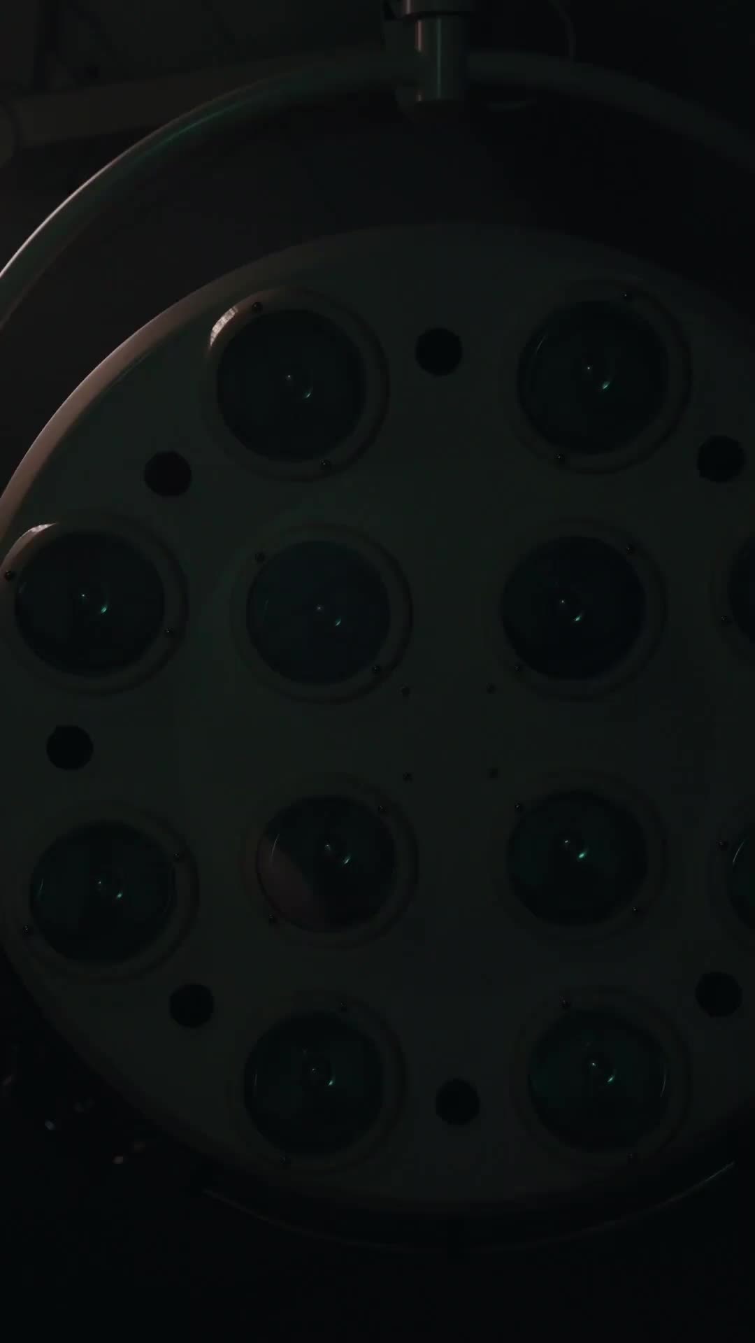 수술대에서 죽었지만, 장례식에선 살아있다 EP.1