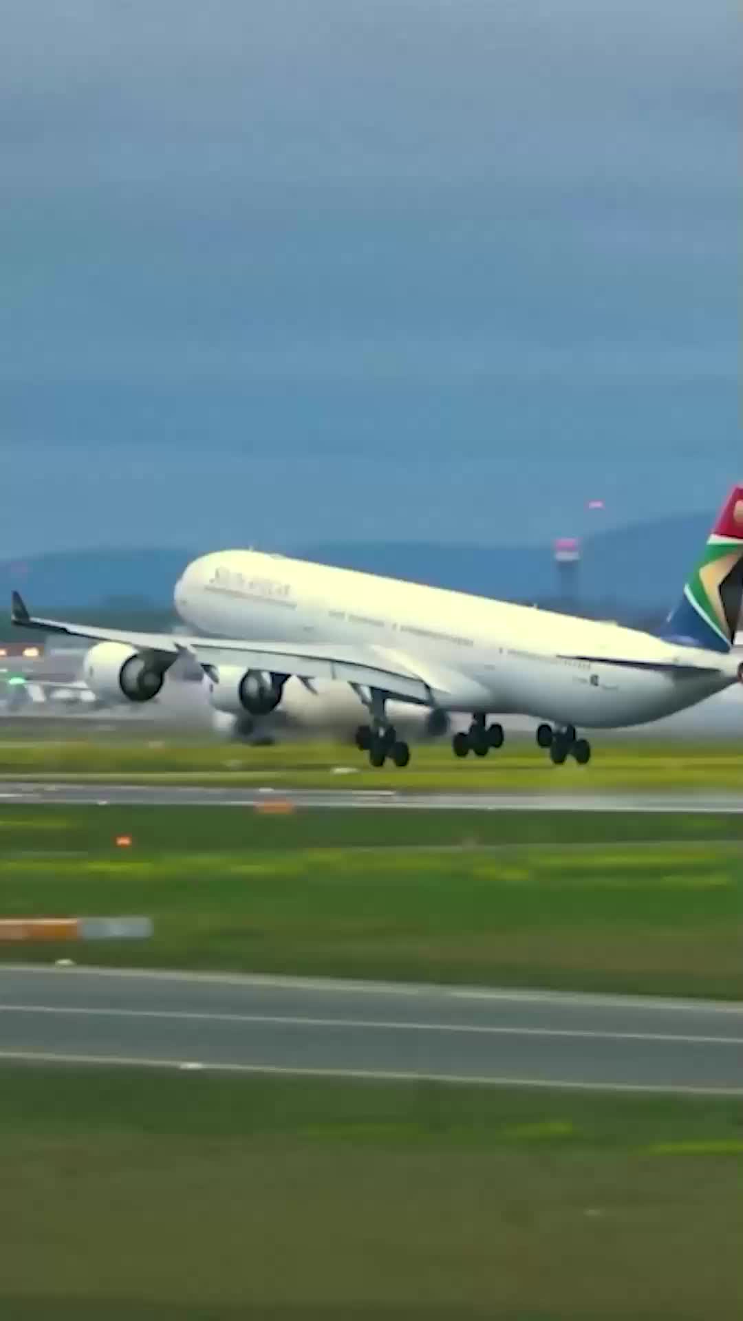 Balas Dendam Pada Suami yang Berengsek EP.1