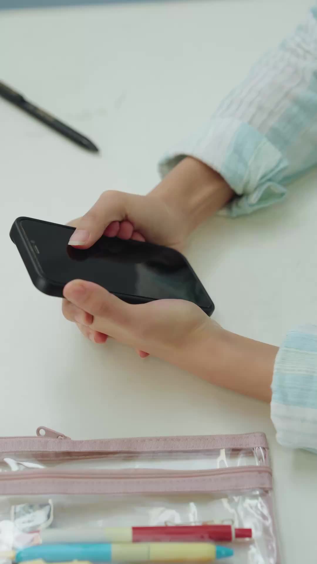校花偷聽我心聲後，我綁定了修改心聲系統 EP.4
