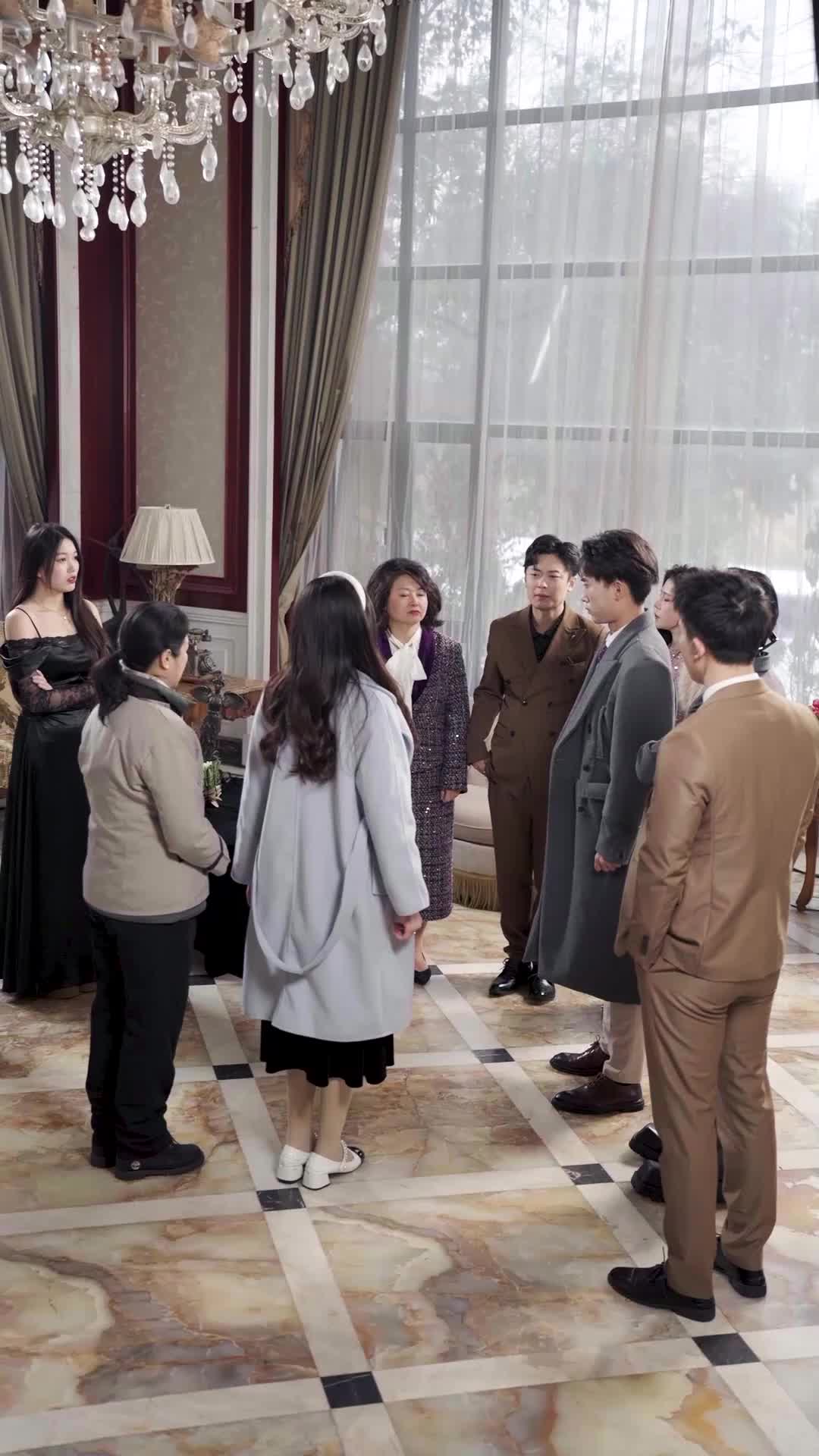 令嬢の帰還～3人の兄に溺愛されて～ EP.9