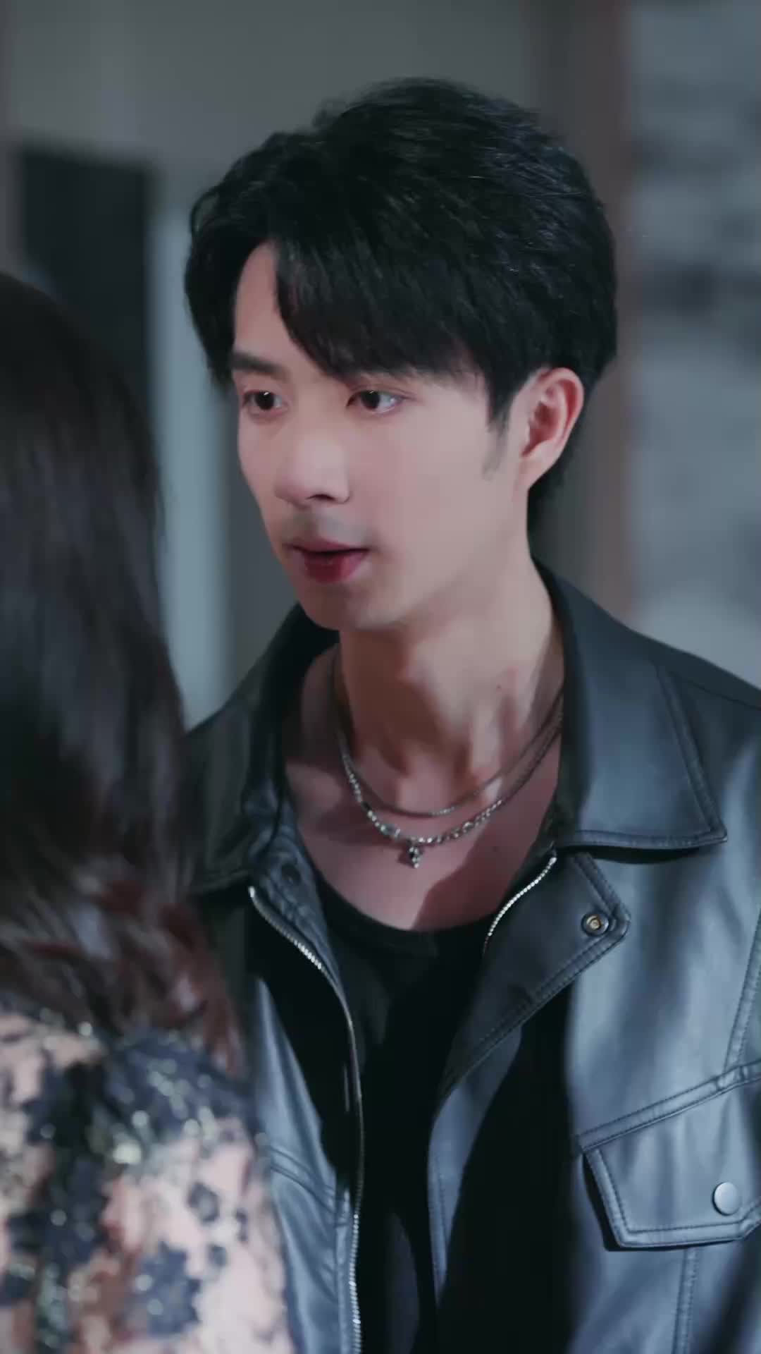 Fortuna Reversa: Mensaje Futuro - エピソード19 - FlexTV