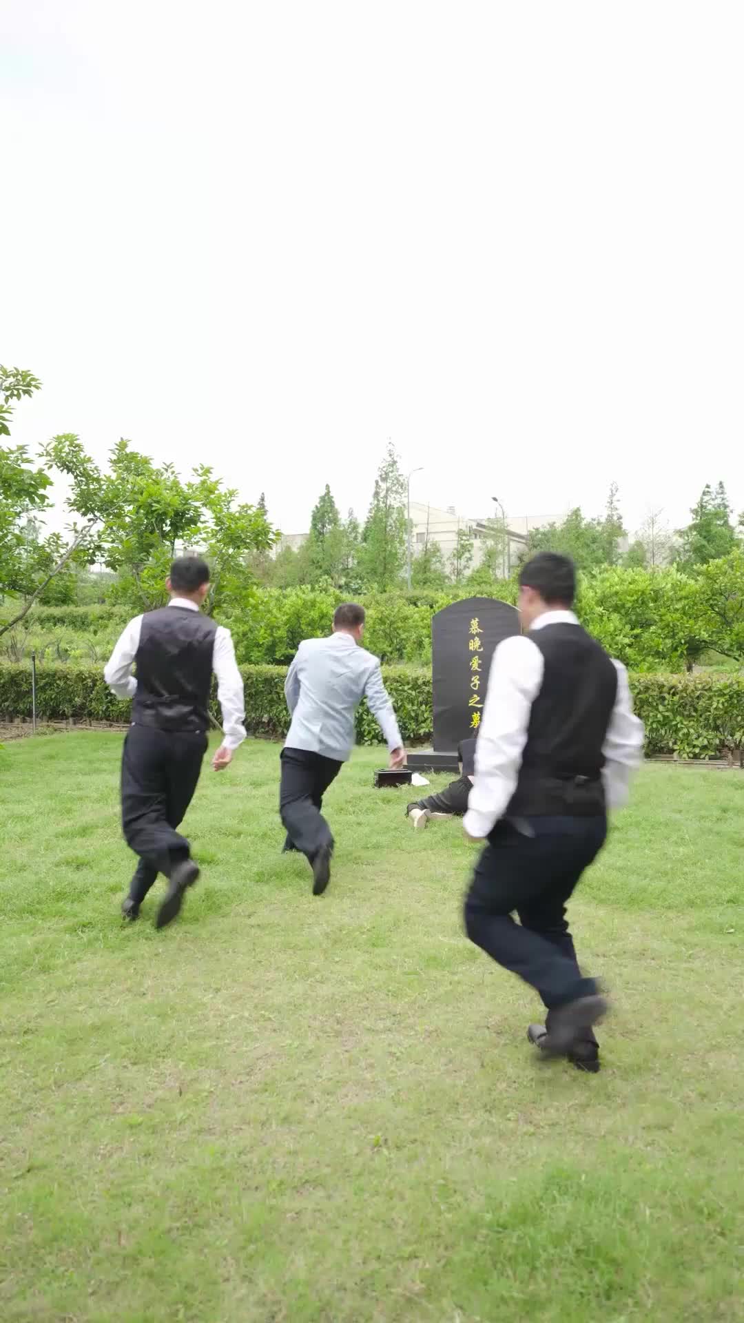 甩掉渣男后，公主的马甲藏不住了 EP.7
