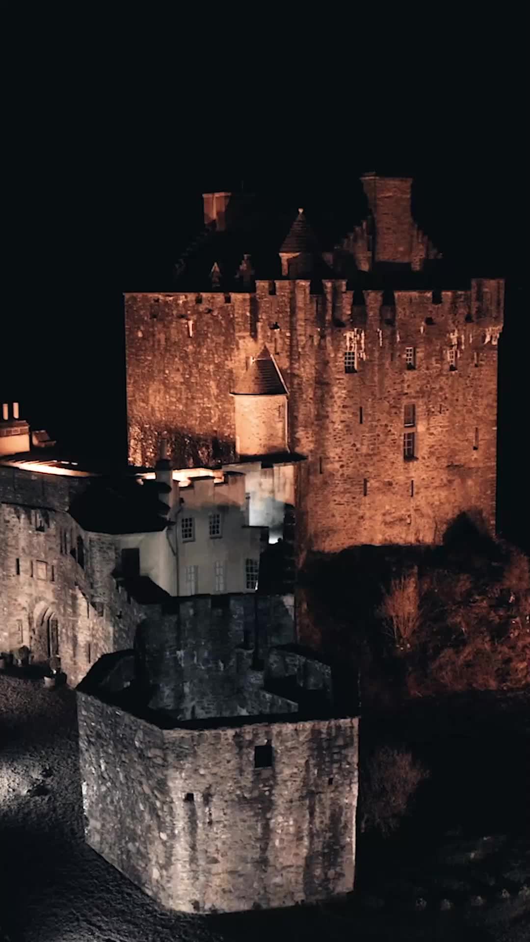 君こそ運命の番～狼の王とはぐれ者の恋～ EP.1