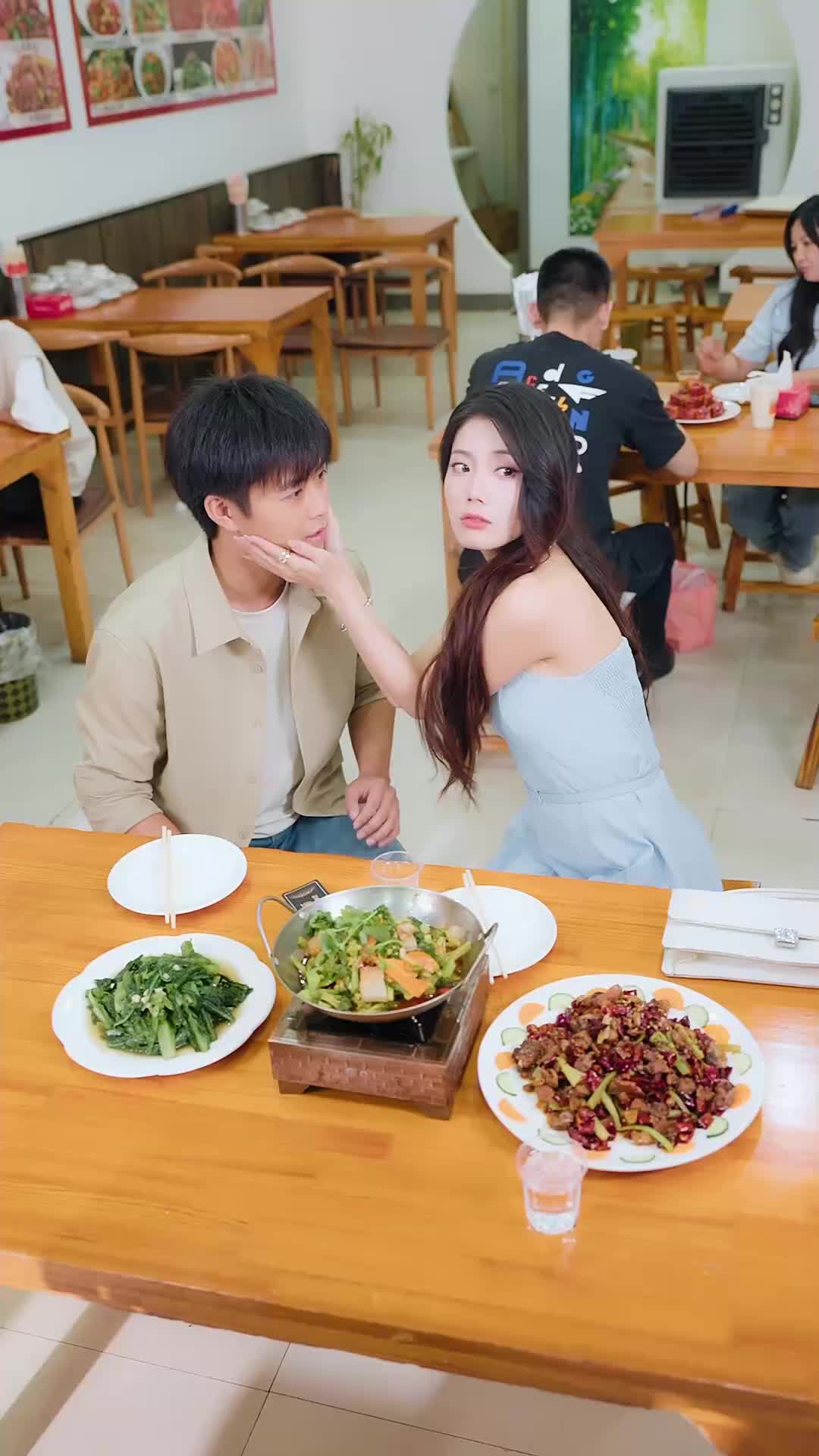 من عامل توصيل إلى معشوق النجمة EP.39