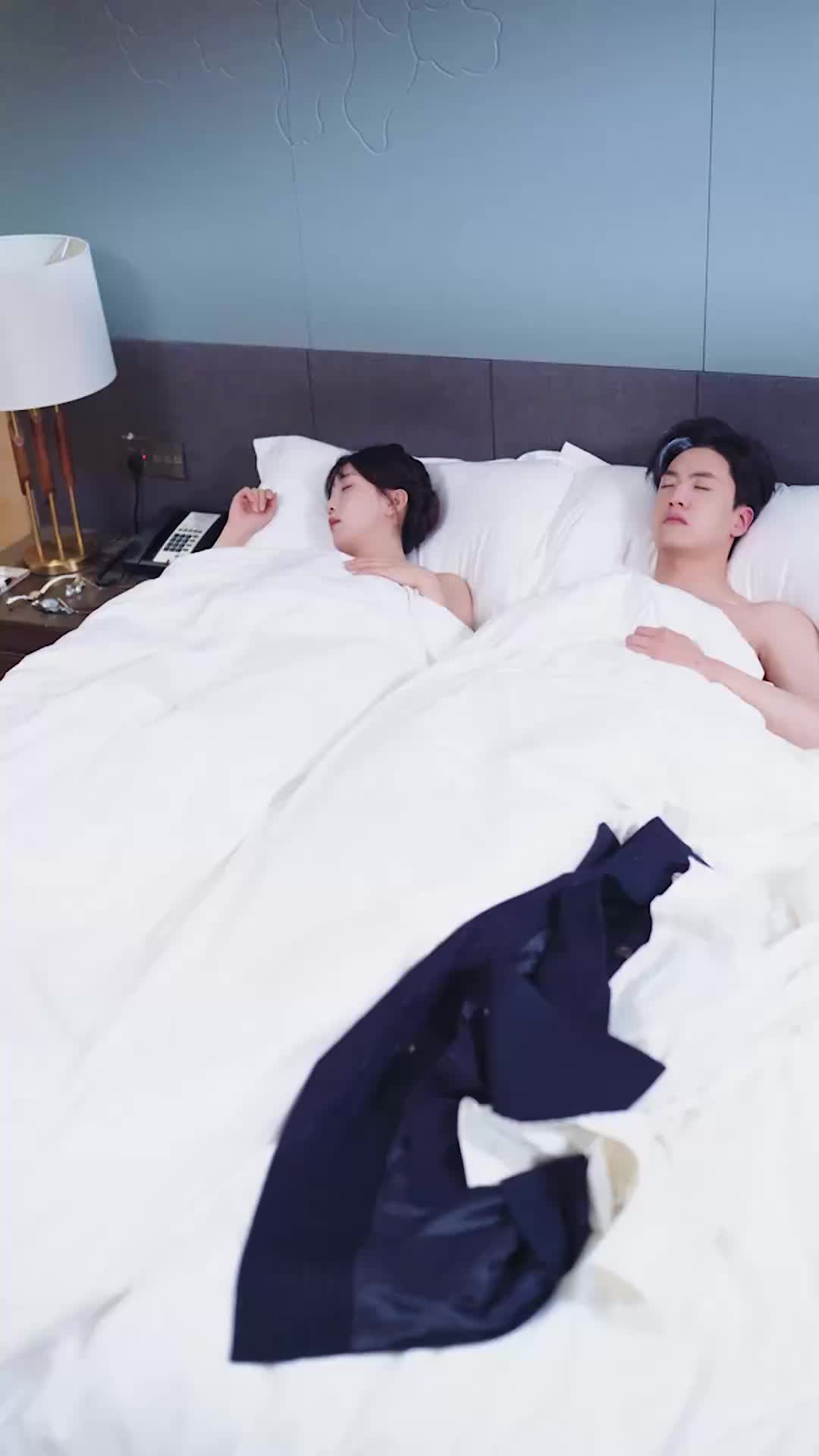 Hôn Nhân Giấu Kín, Vợ Ngọt Ngào May Mắn EP.28