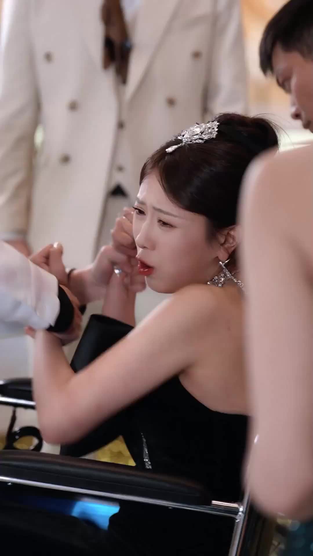 令嬢の反撃～最高の婚約破棄式を～ EP.10