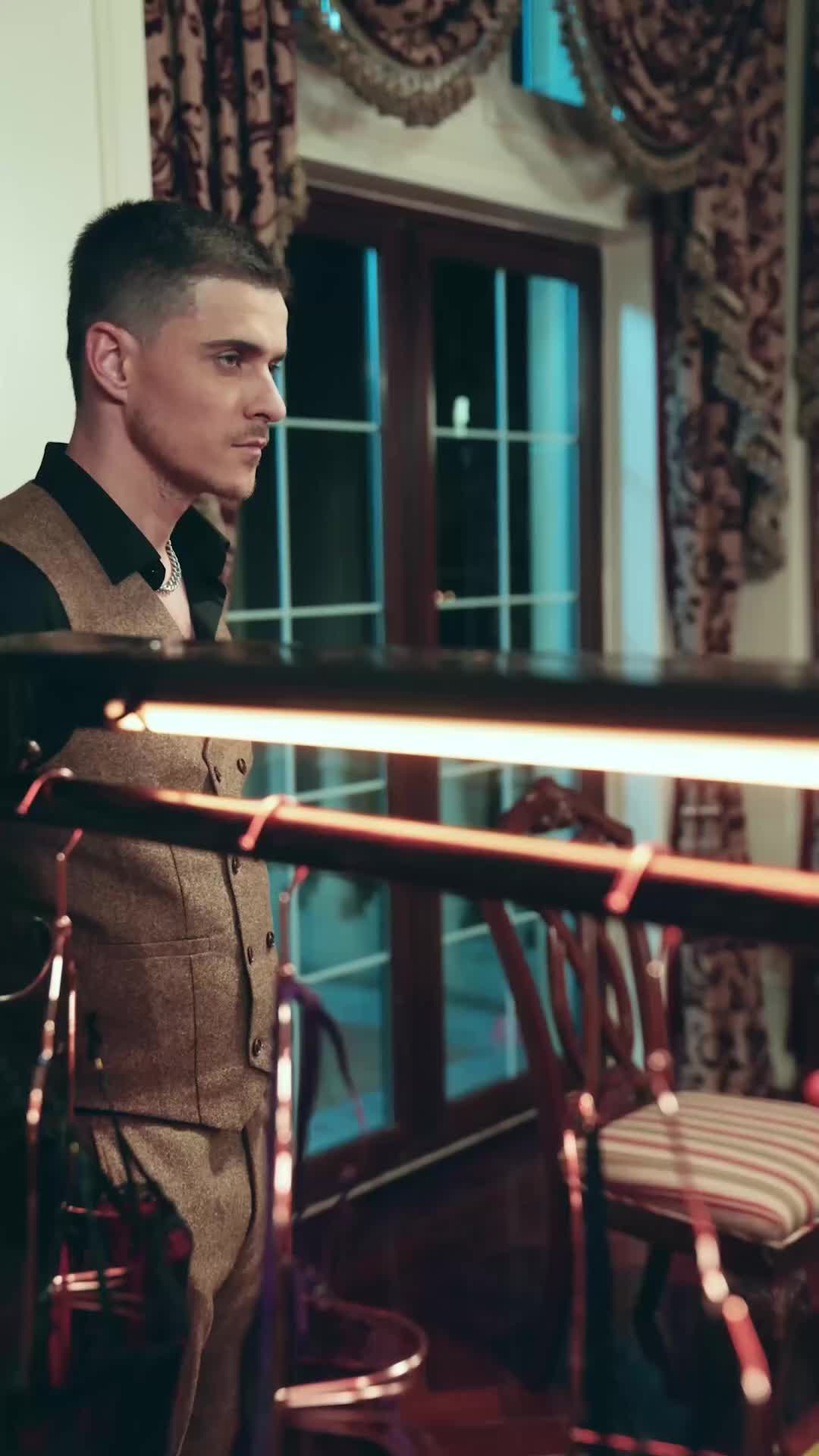 Mafya Reisi ve Beyaz Gulu EP.6