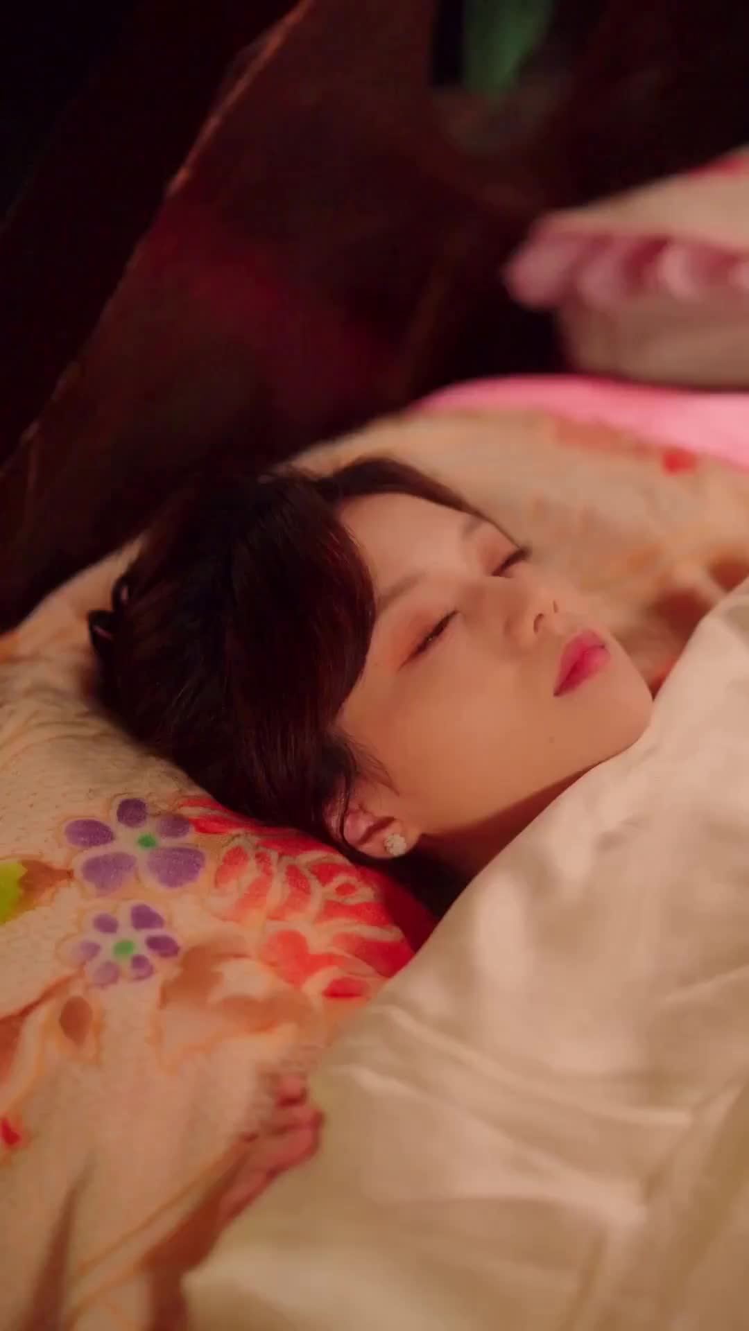 (مدبلج)عشق في الثمانينات EP.9