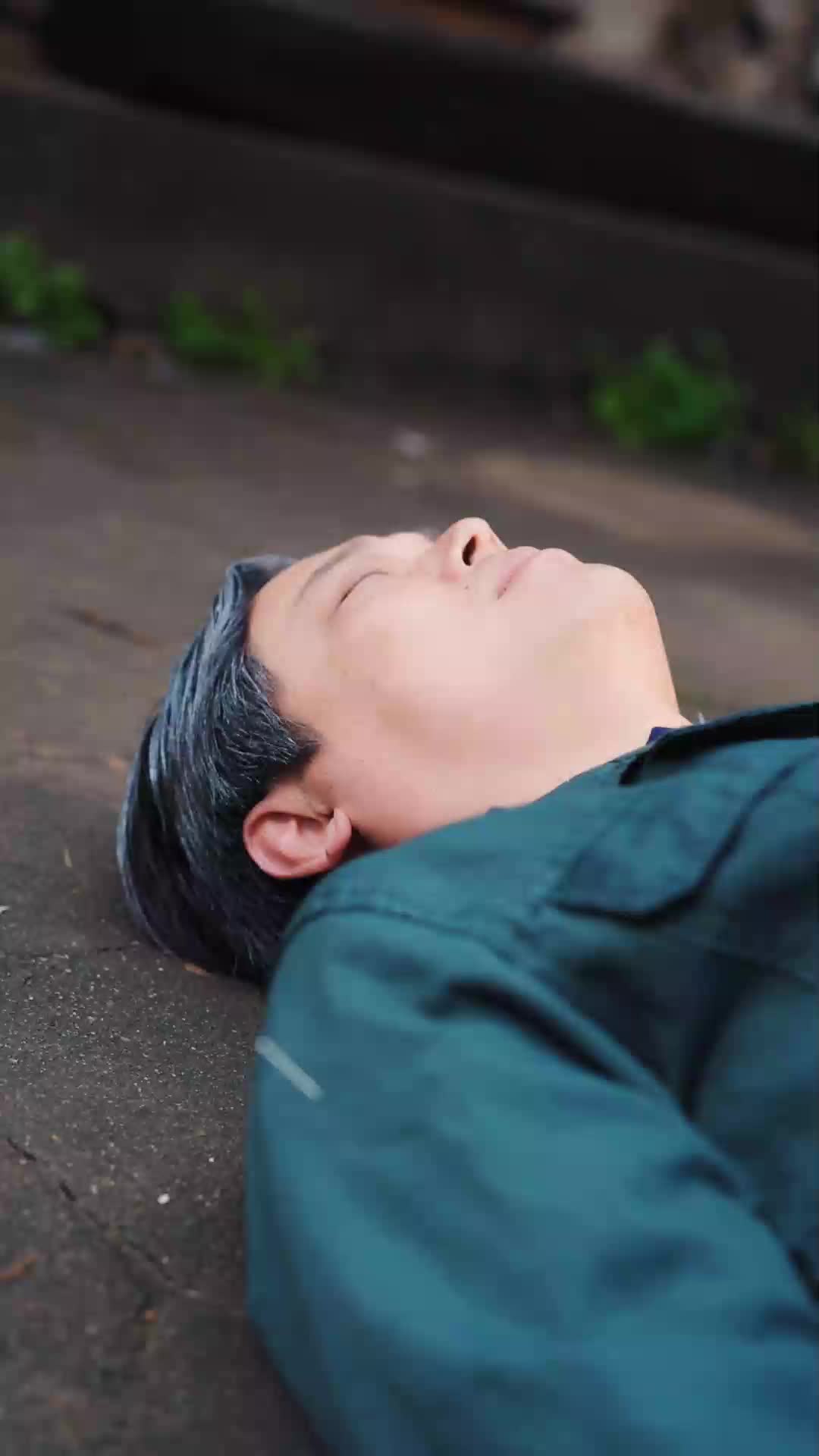 背叛他的人求他治病 EP.11