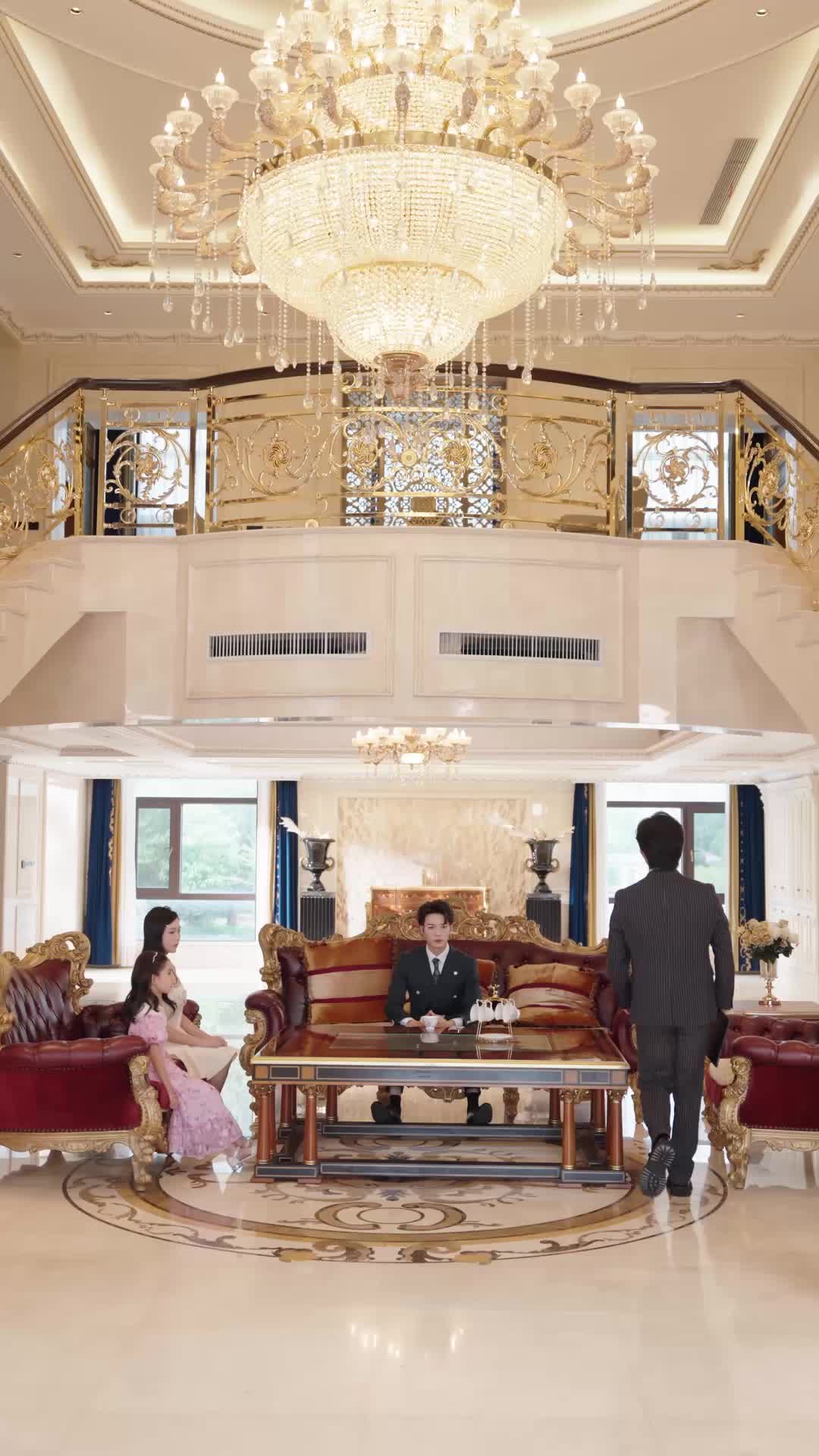 小乖宝能听兽语，捡个帅爸做团宠 EP.10