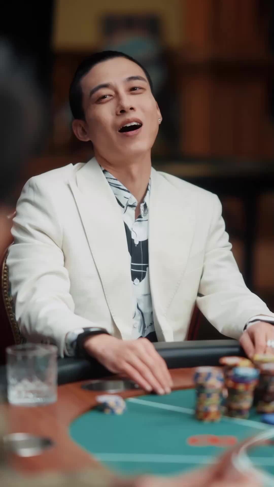 Kral Masadan Kalkıyor EP.19