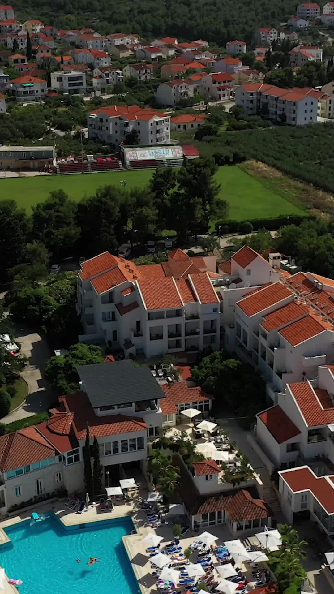 落魄千金閃婚千億總裁 EP.1