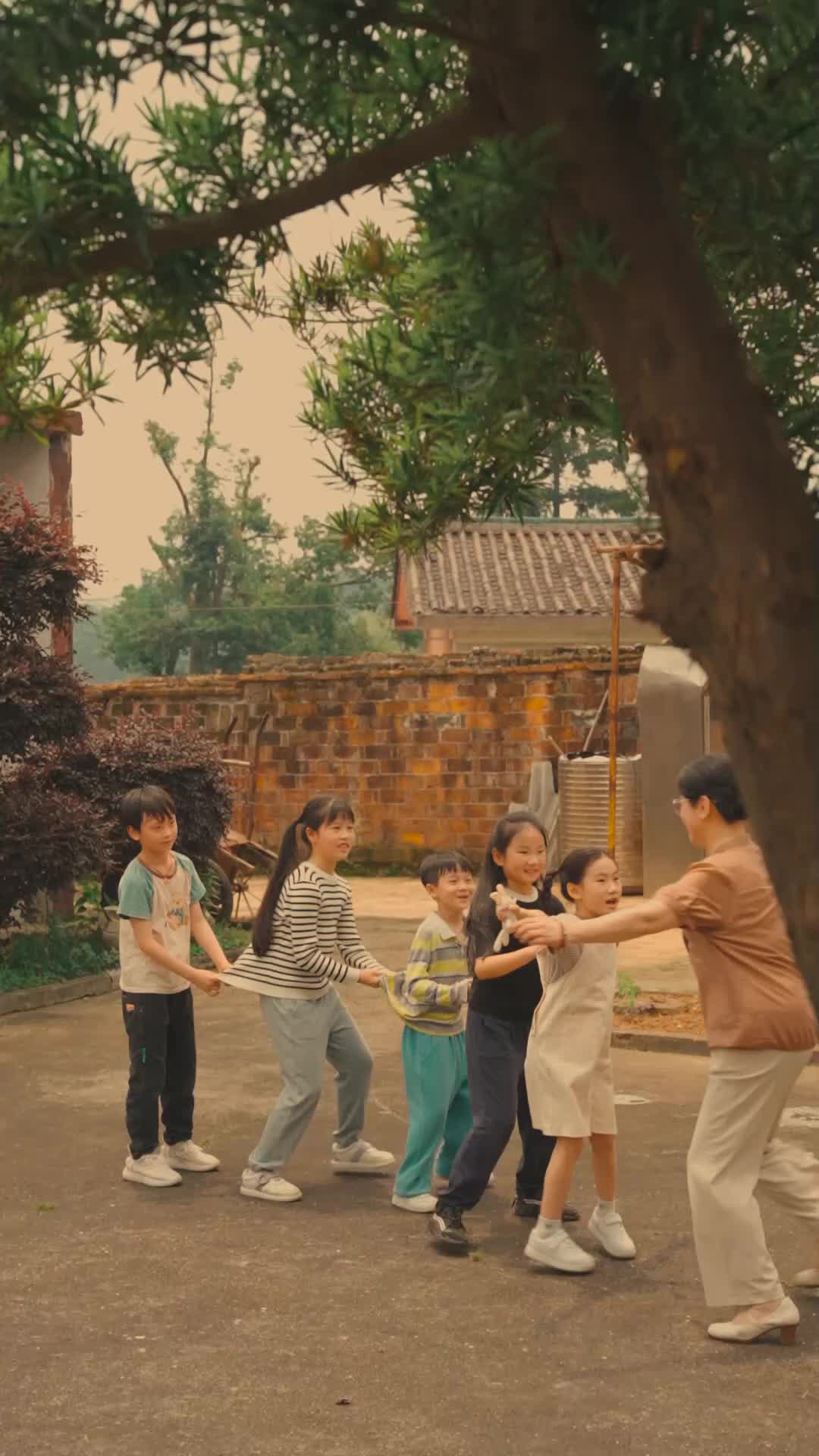 Das Versprechen des Sommers EP.1