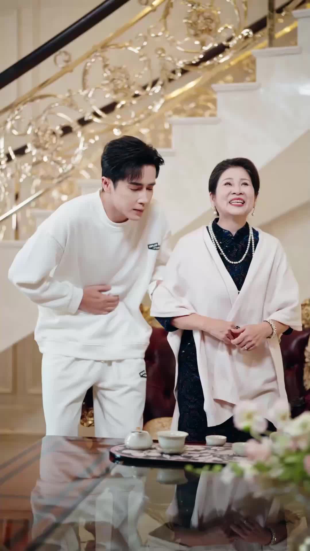 富豪は健気な彼女にたまらない EP.9