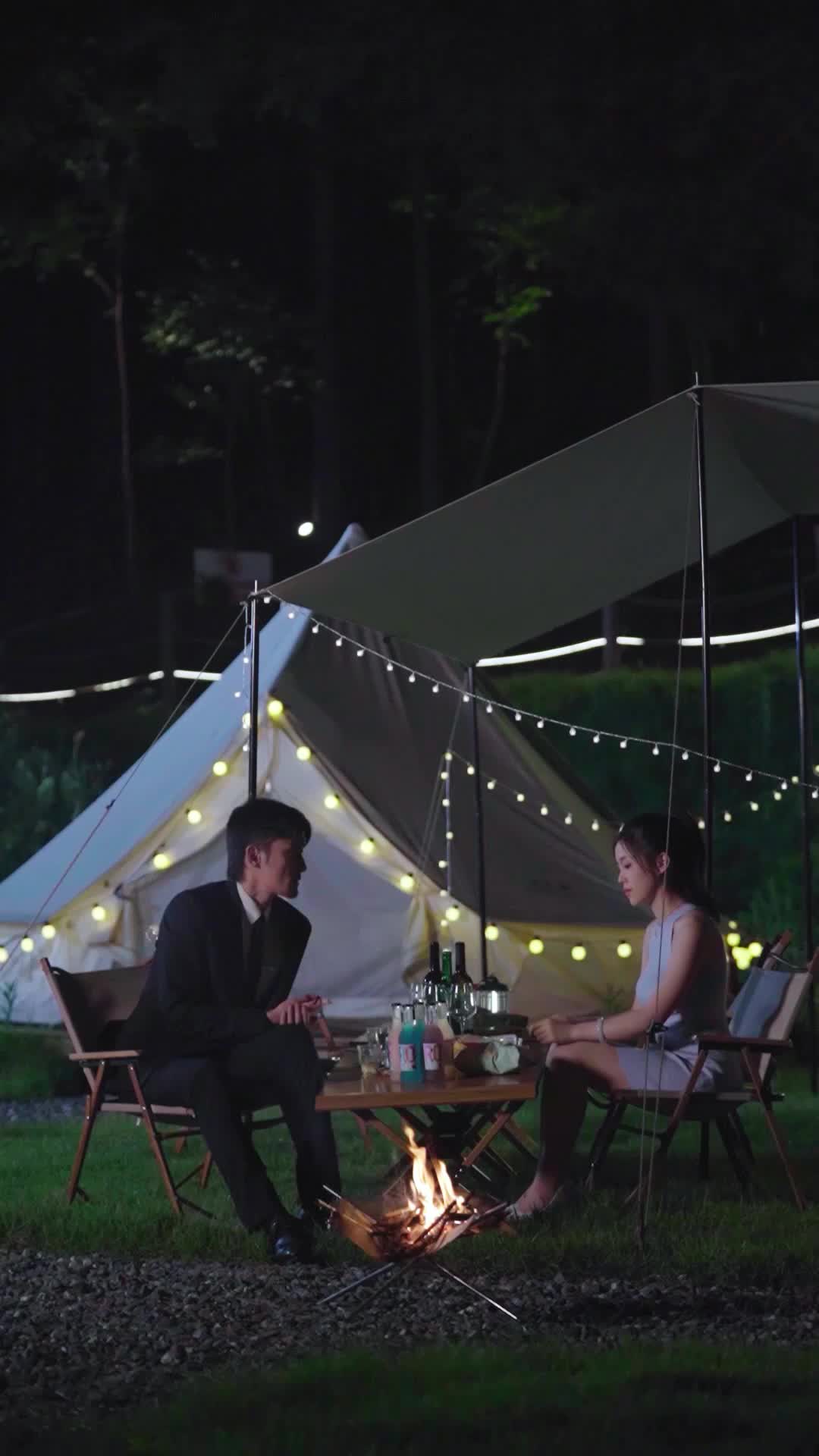 人到中年，冰山总裁对我一见钟情 EP.8