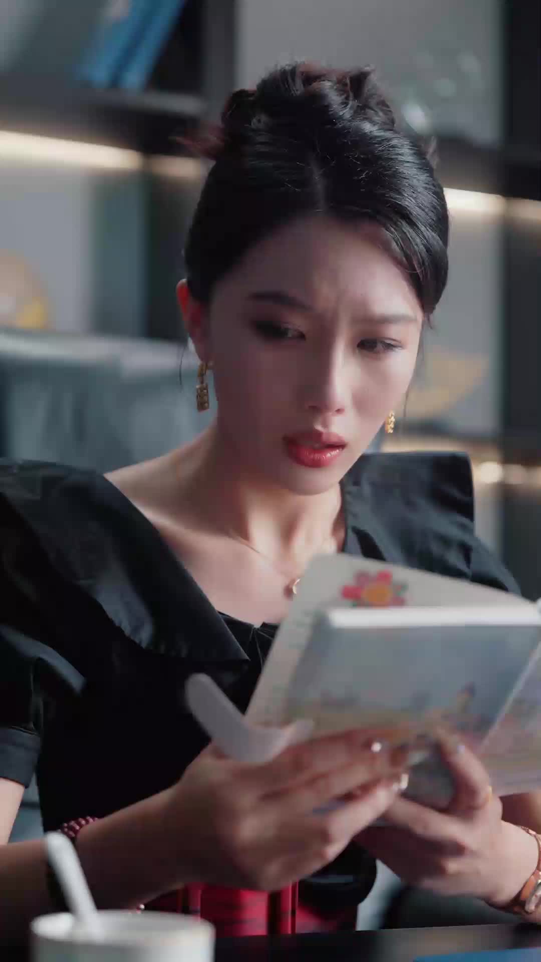 重生后她飒爆了 EP.8