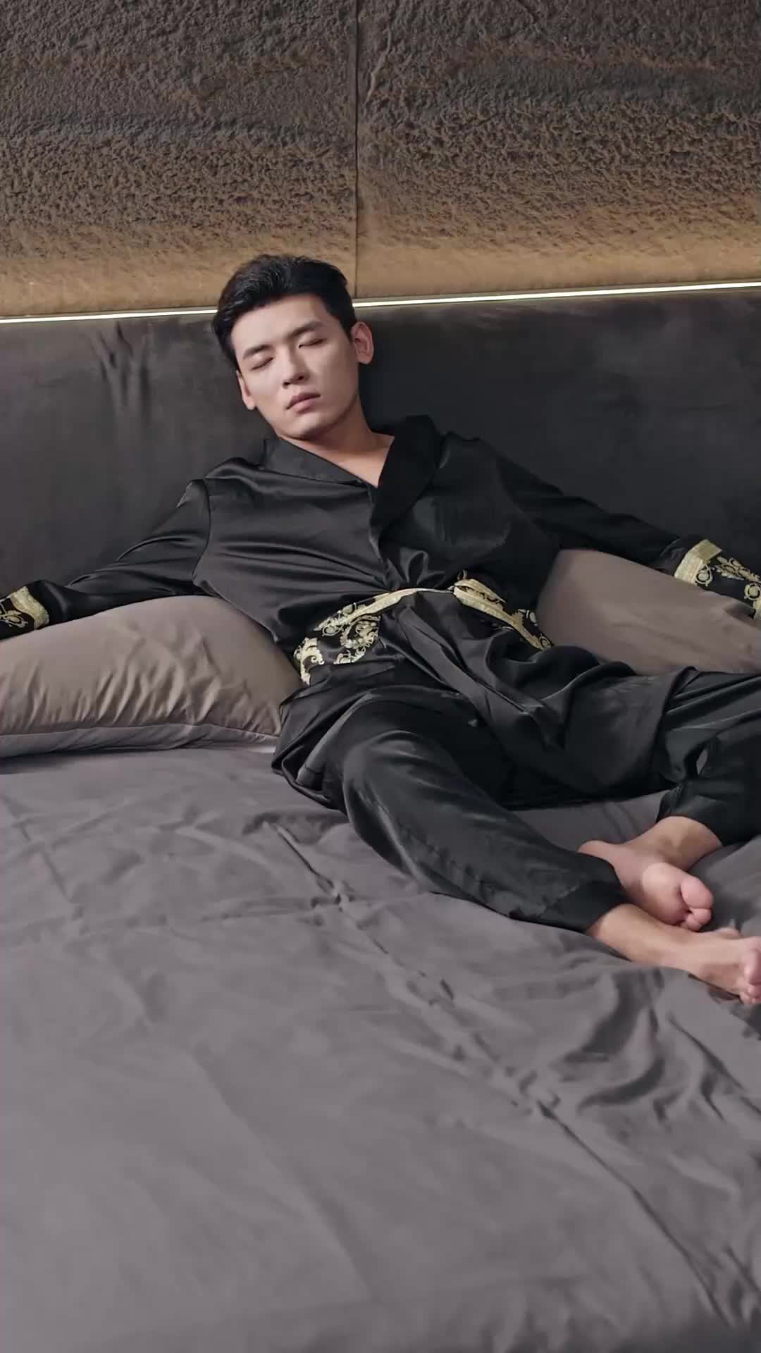 계약 연애 상대가 회사 대표일 때 EP.1