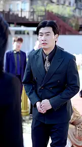 The Queen Takes Back Her Throne EP.11
