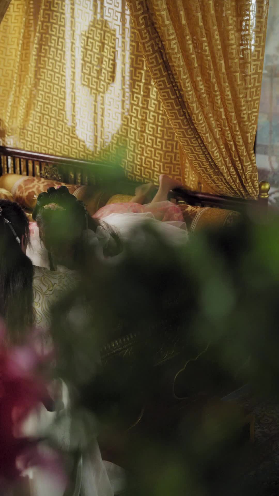 Aku Baru Sepuluh Tahun, Aku Membuat Ayah Jadi Kaisar EP.9