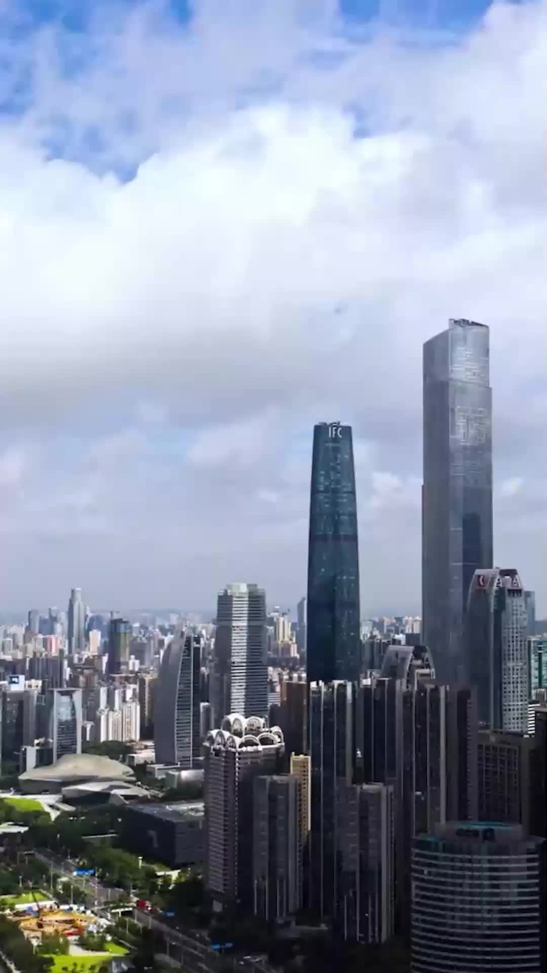 Bite-Sized，Big Trouble EP.1