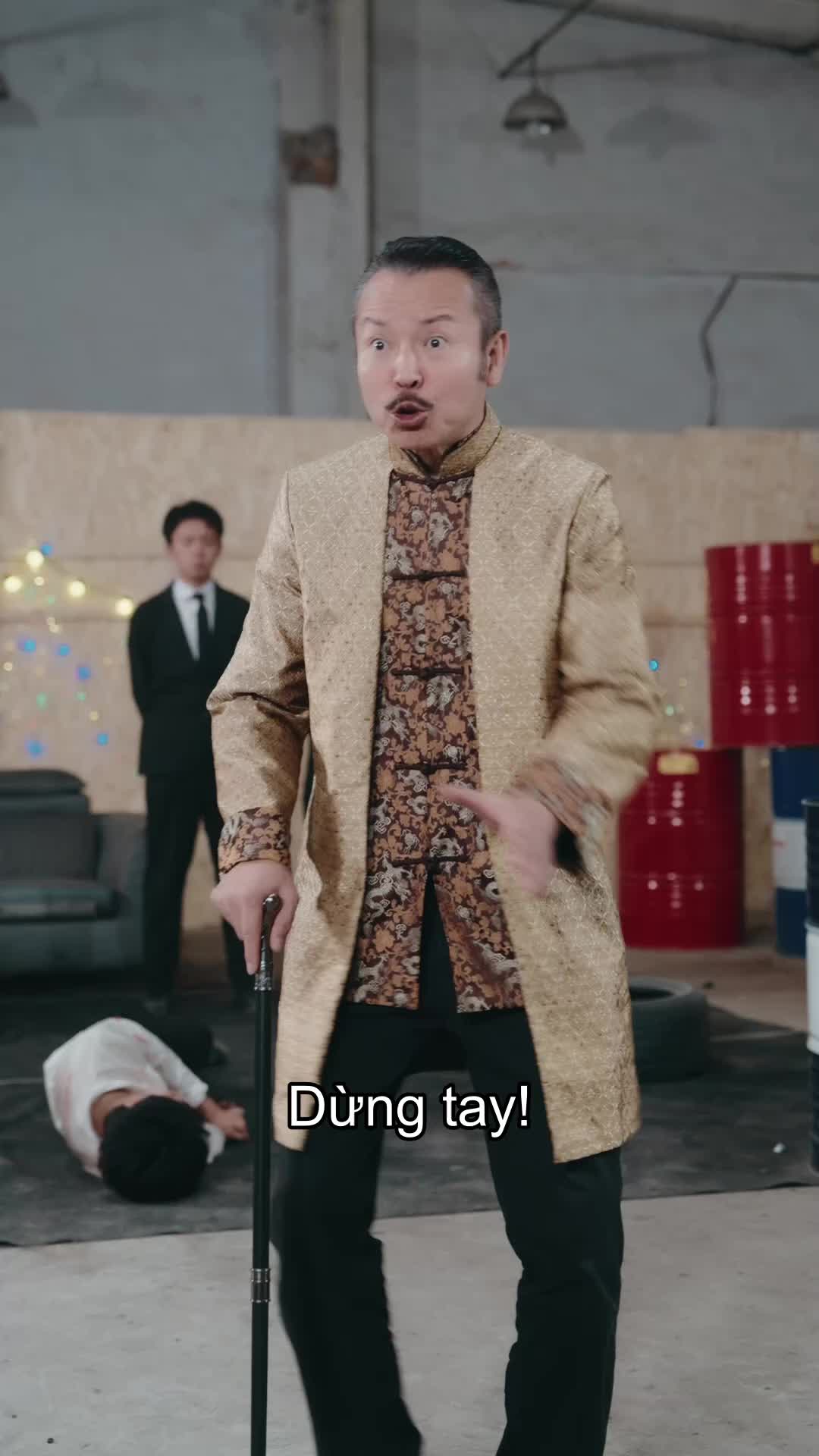 Công Lý Trong Đôi Giày Cao Gót EP.30