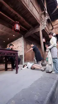 La Chica que Convirtió la Maldición en Fortuna EP.2