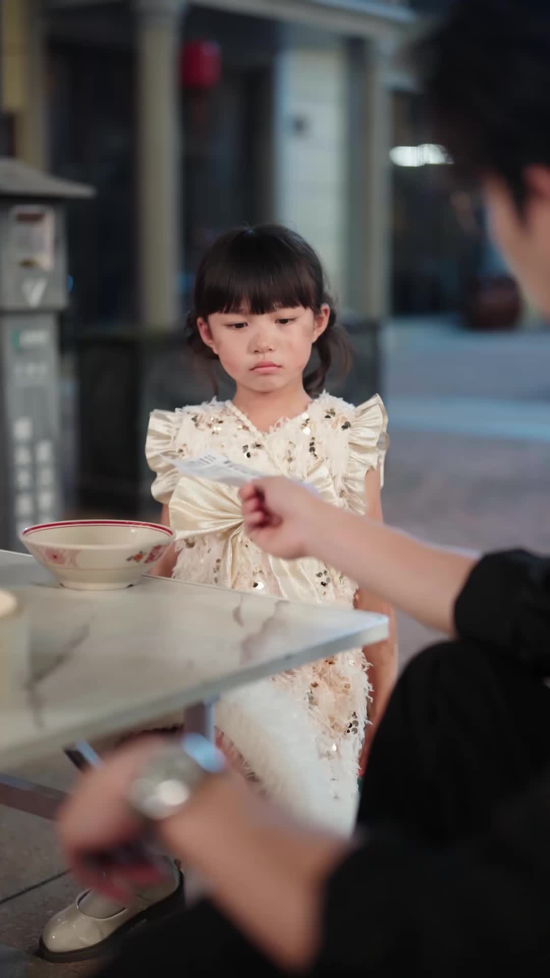 别惹那个抱玩偶的，她打架贼凶 EP.4