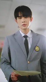 Senyum Manis di Ujung Bibir EP.4