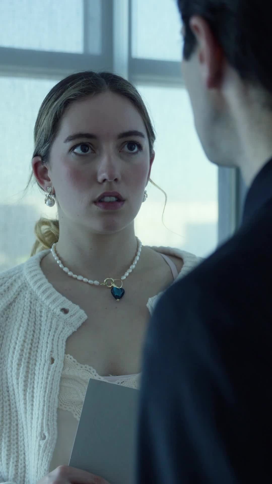 Yasaklı Amca Beni Şımartıyor EP.12