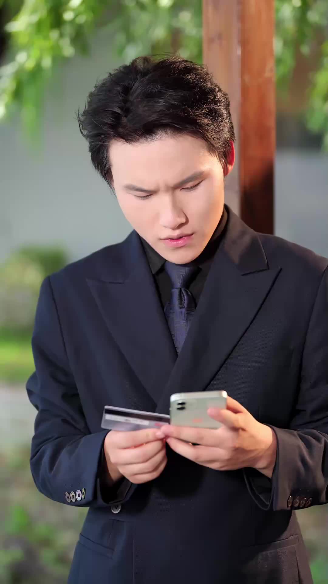 Istri Sewaan, Ratu yang Tersembunyi EP.4