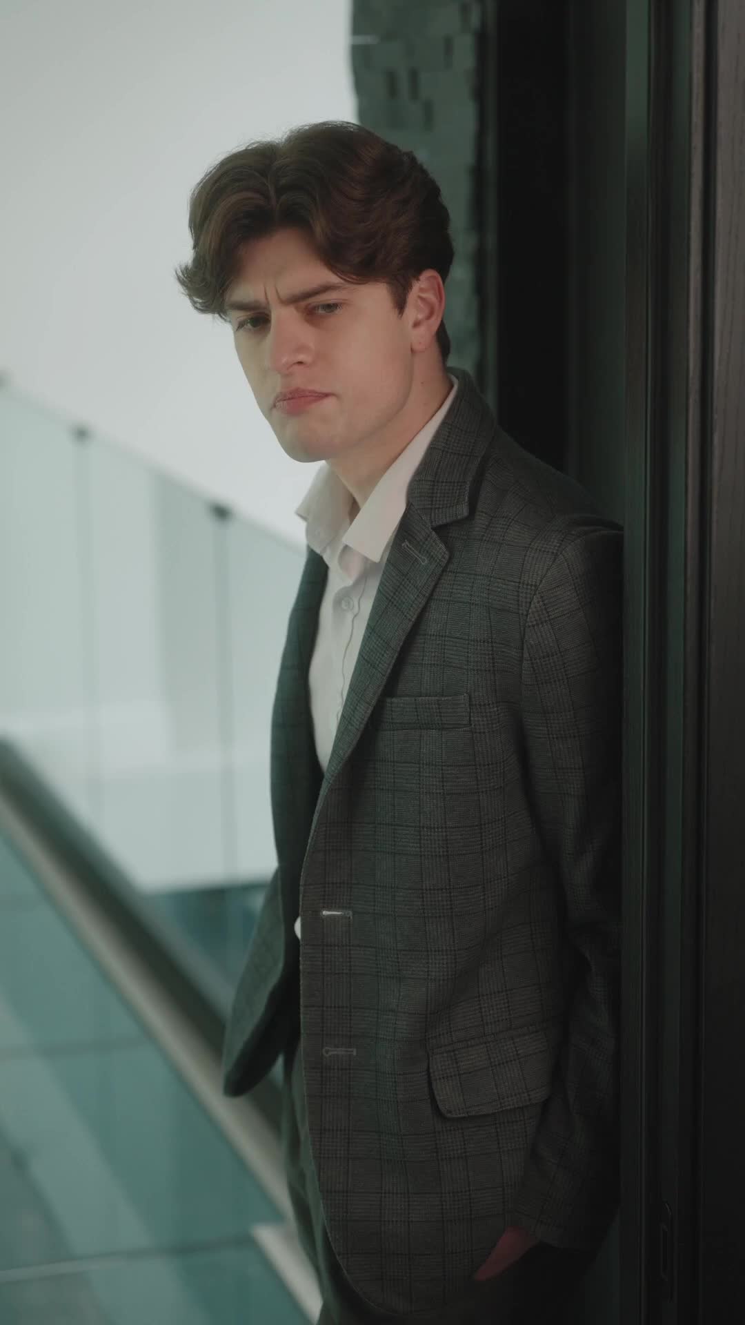 Acımasız CEO’ya Aşık Olmaya Zorlanmak EP.2