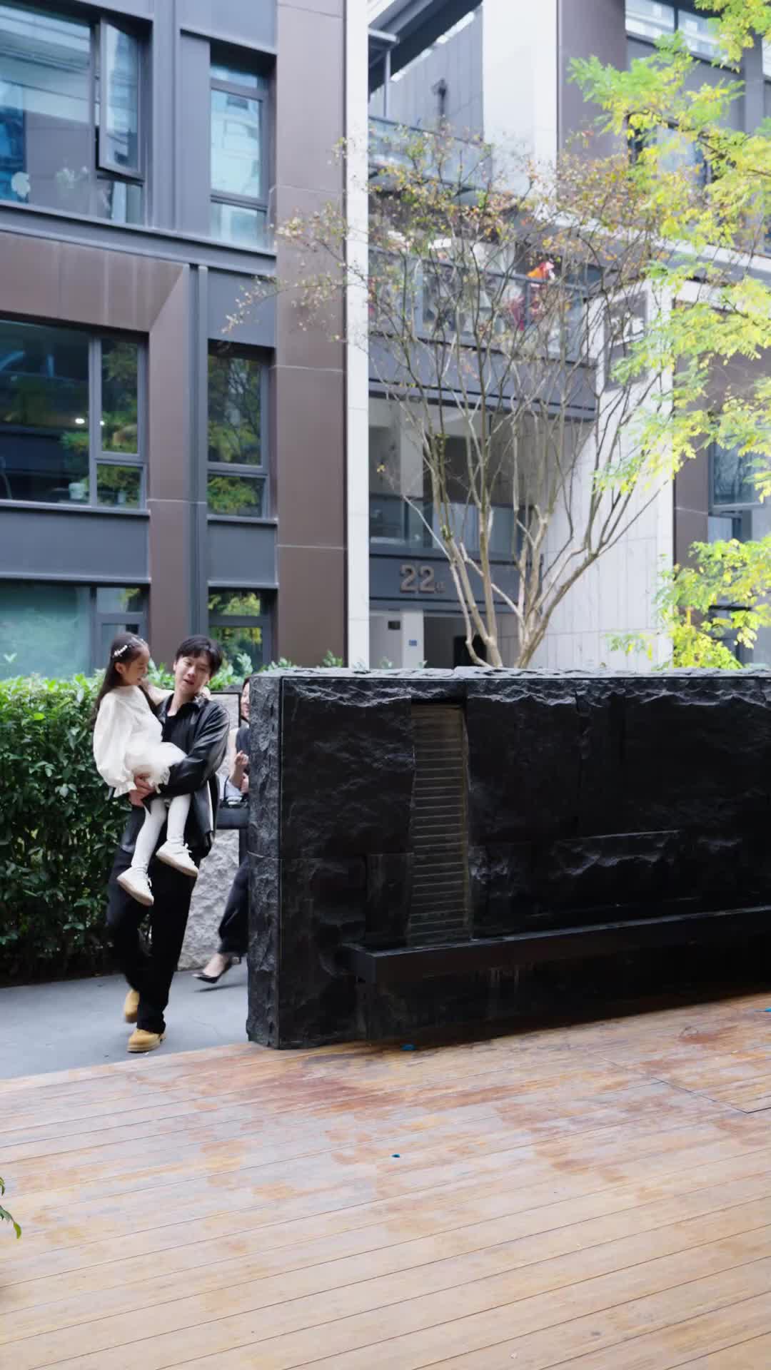 Mogul Baba Sahneye Dönüyor EP.44