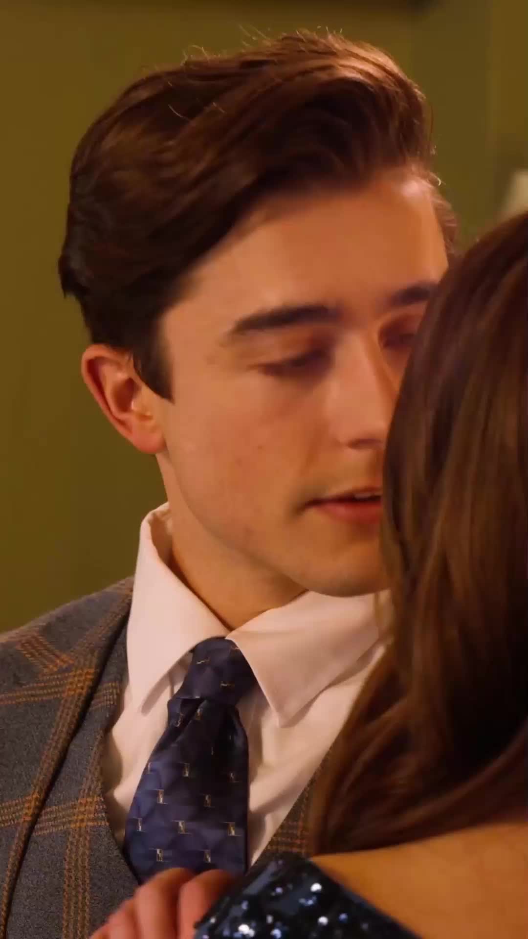 Mon fiancé est un manipulateur, mon sauveur un vampire EP.2