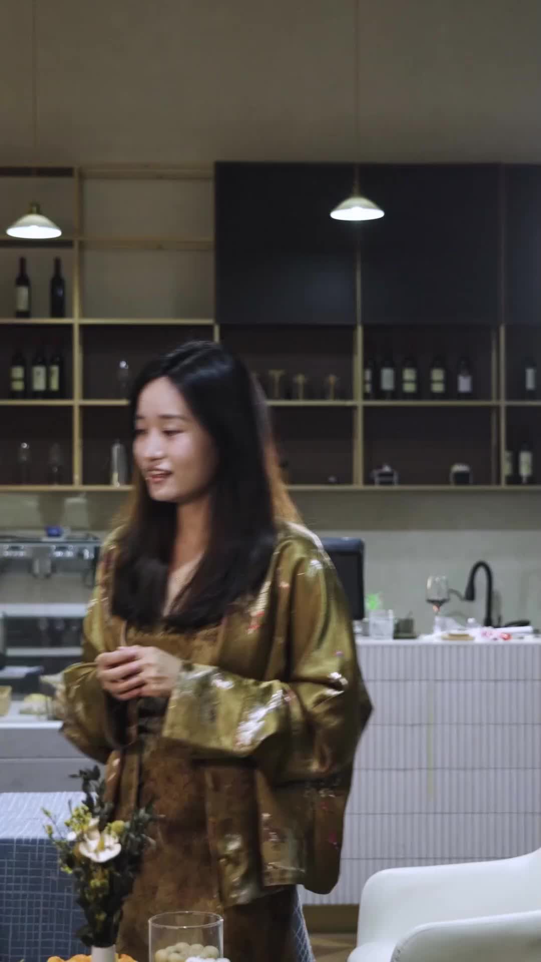 Ex in Hex, Queen in Checks EP.12